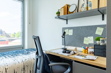 Bronze En Suite, Great Court, 78 Rolls Road, Bermondsey, London - Image 2